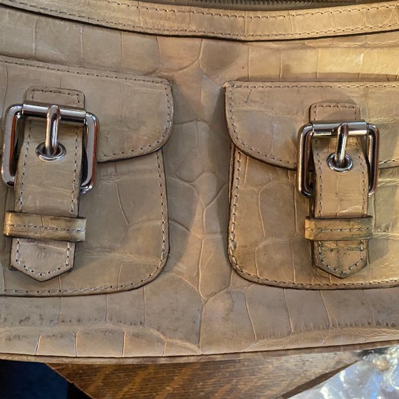 REDUCED Dooney and Bourke - Picture 8 of 10